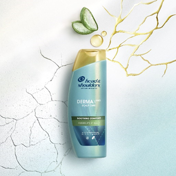 Sampon anti-matreata calmant Head & Shoulders Derma X Pro pentru scalp uscat si cu mancarimi, 300 ml